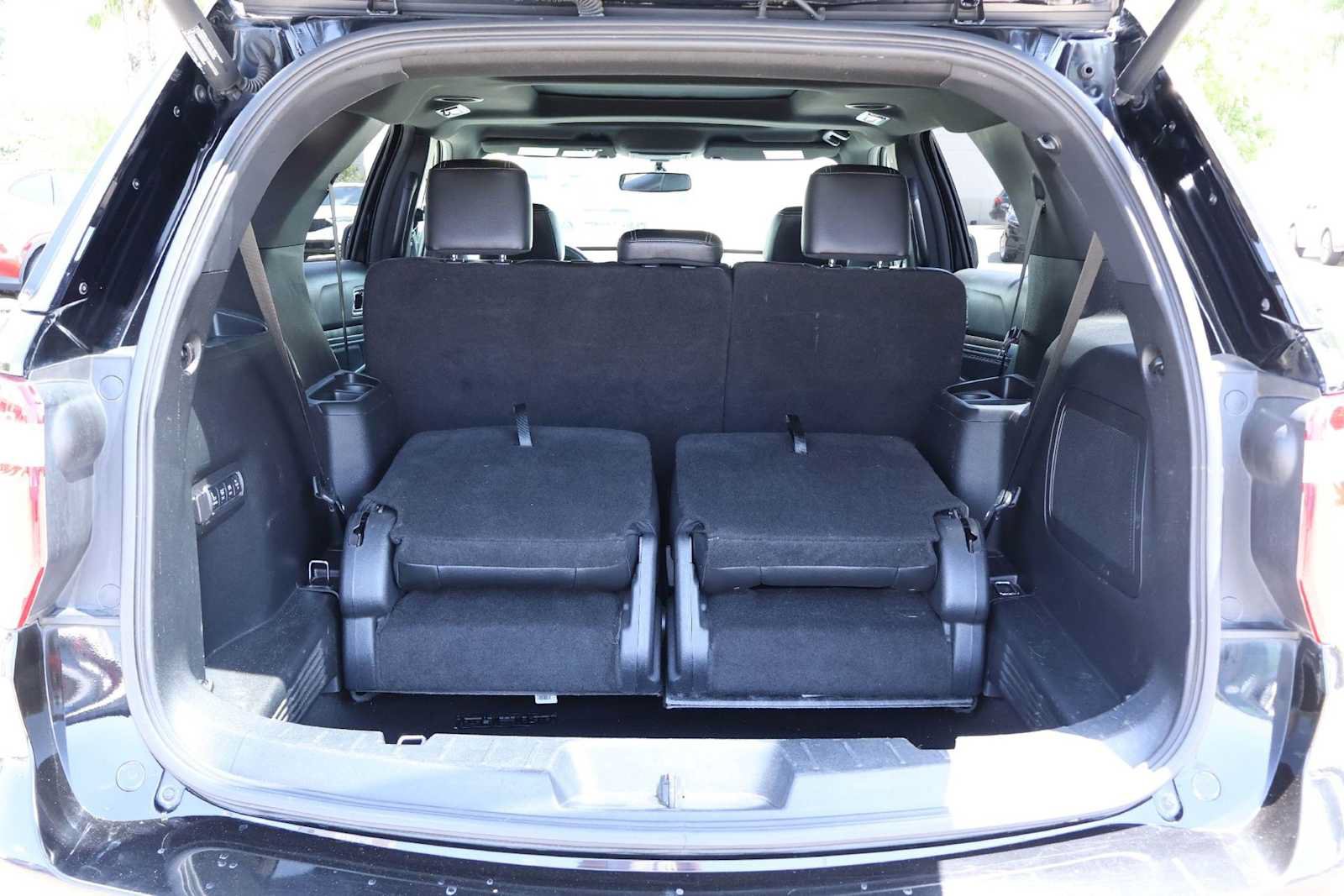 Used 2017 Ford Explorer Limited FWD image 19