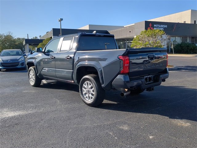 Used 2024 Toyota Tacoma SR5 image 4