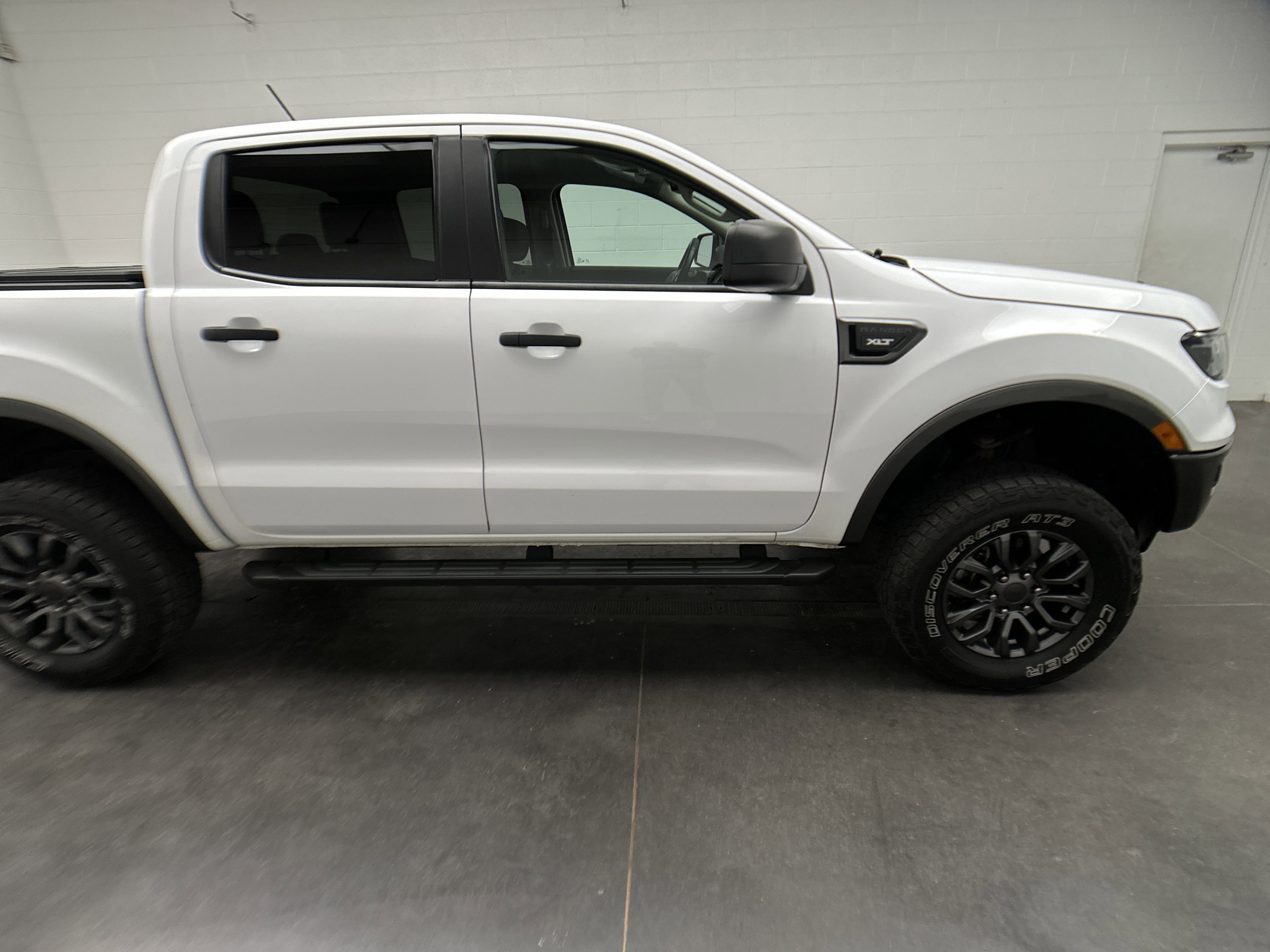 Used 2020 Ford Ranger XLT w/ Equipment Group 301A Mid image 3
