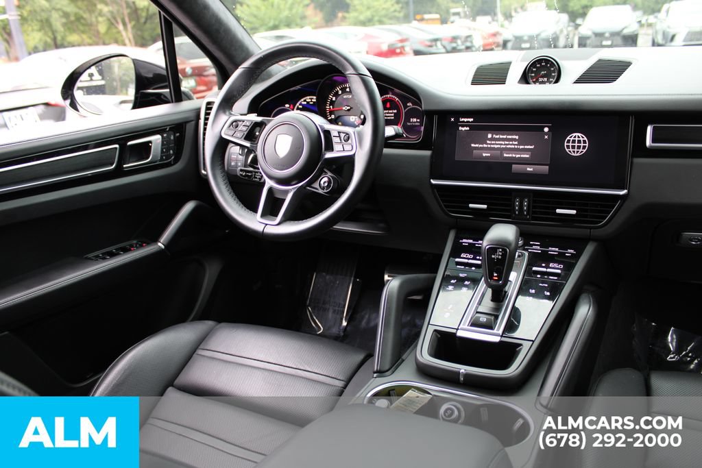 Used 2022 Porsche Cayenne GTS w/ Premium Package Plus AWD/4WD image 24