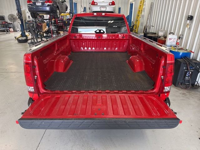 Used 2007 GMC Sierra 1500 SLE w/ SLE/SLT Trailering Package AWD/4WD image 8