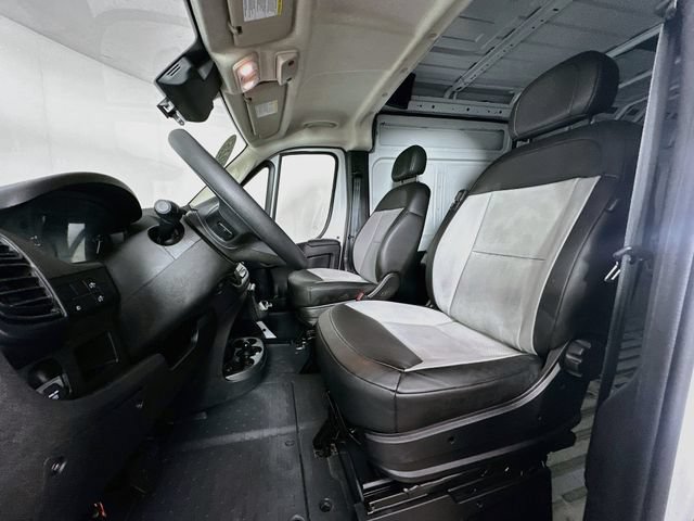 Used 2026 RAM ProMaster 2500 w/ Convenience Group FWD image 16
