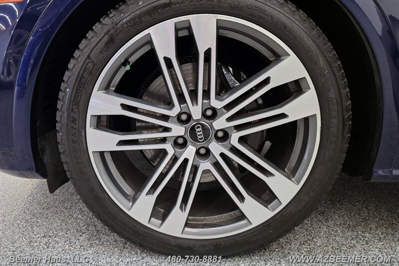 Used 2019 Audi SQ5 Premium w/ Convenience Package AWD/4WD image 40