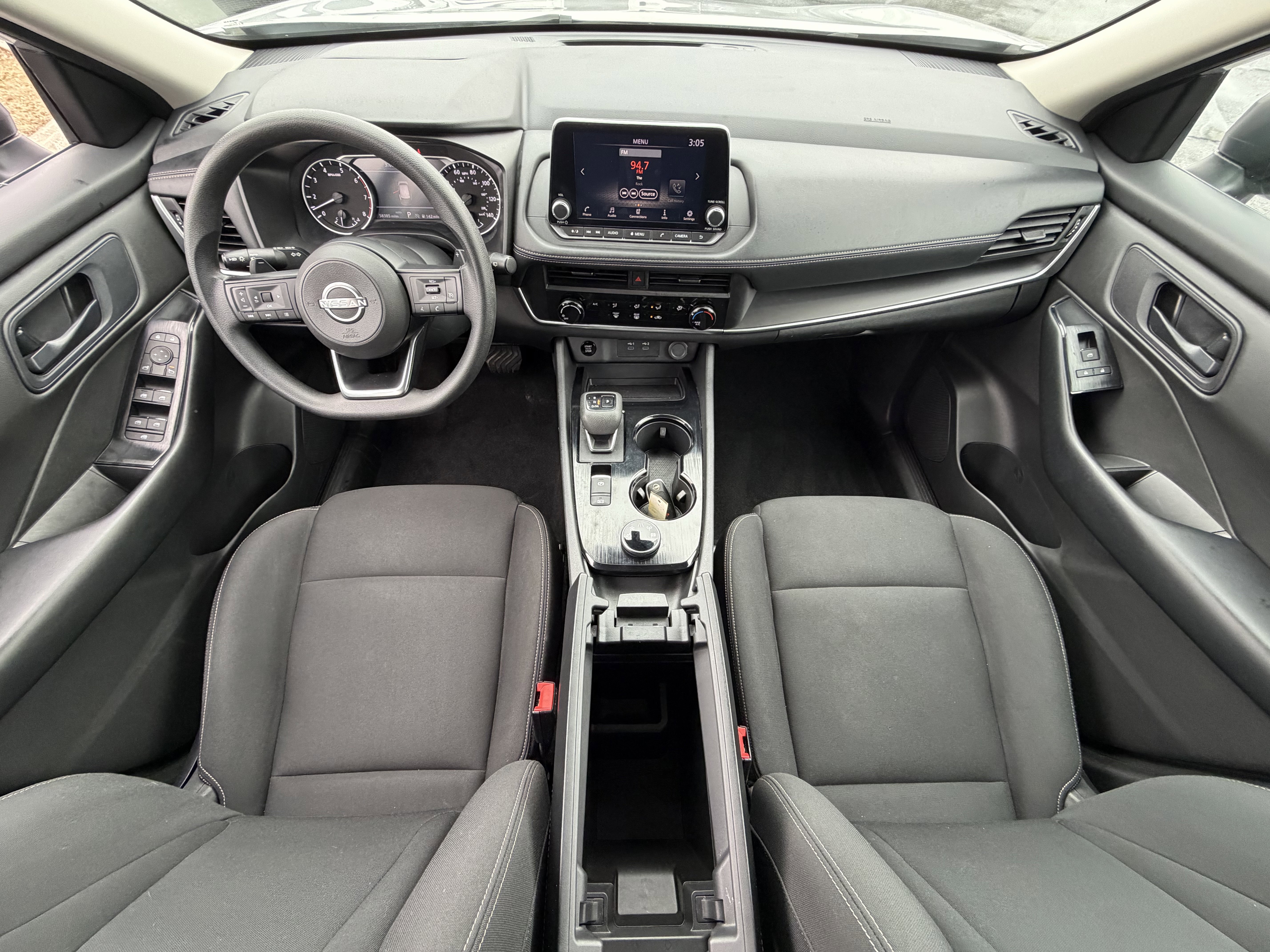 Used 2024 Nissan Rogue S AWD/4WD image 17