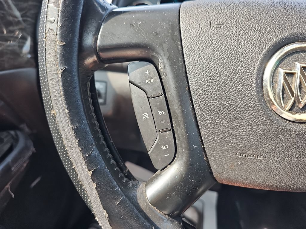 Used 2014 Buick Enclave Premium FWD image 16