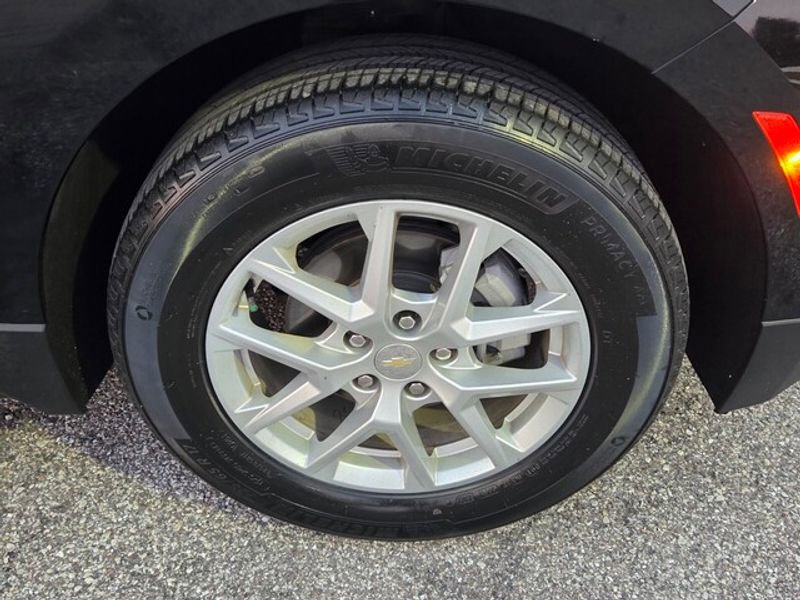 Used 2022 Chevrolet Equinox LT image 15