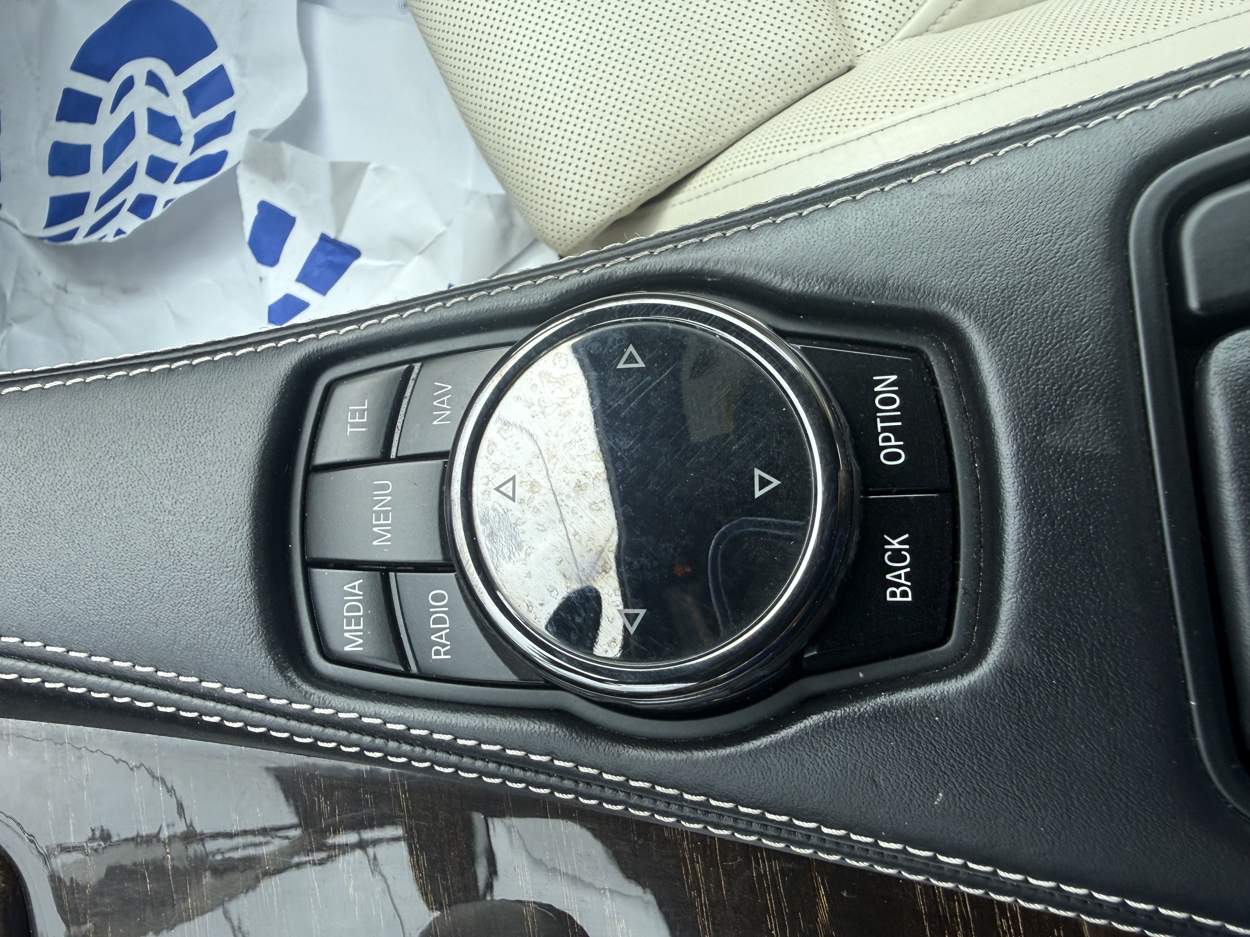 Used 2015 BMW 650i Convertible RWD image 17