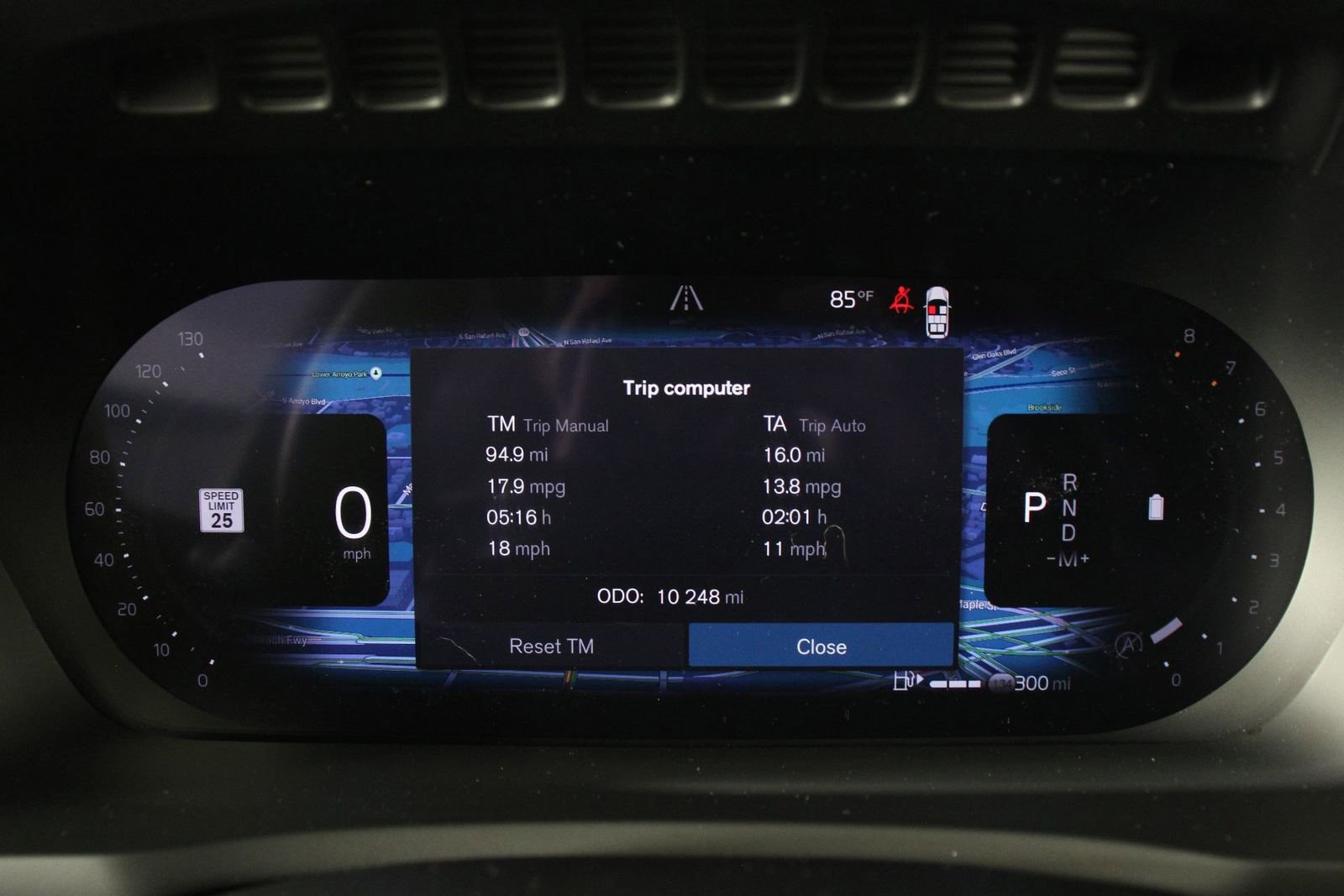 Used 2025 Volvo XC90 B6 Plus AWD/4WD image 12