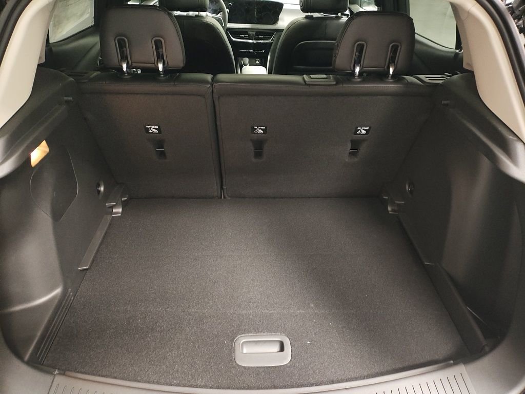 New 2026 Buick Encore GX Avenir w/ Avenir Technology Package image 16