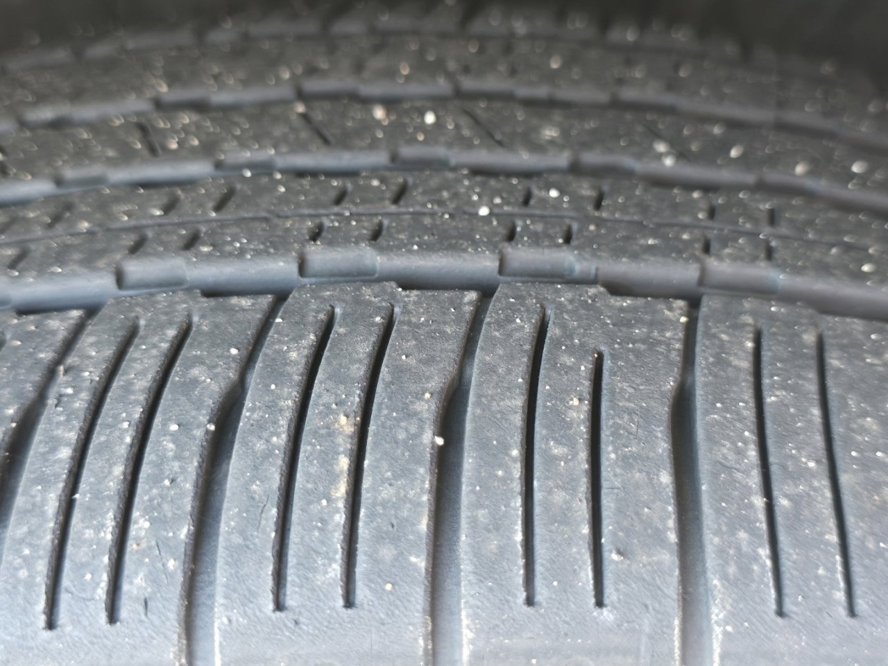 Used 2022 Toyota Sienna XLE image 9