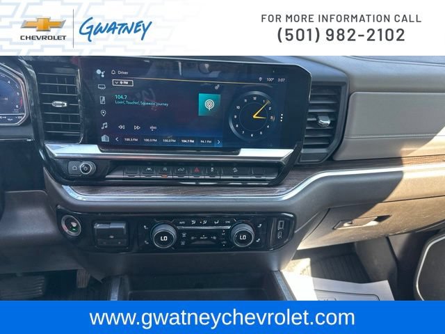 Used 2024 Chevrolet Silverado 1500 RST w/ Convenience Package II AWD/4WD image 17
