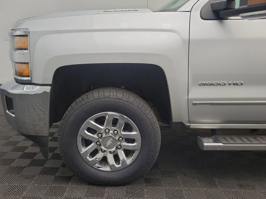 Used 2019 Chevrolet Silverado 3500 LTZ w/ Duramax Plus Package image 10