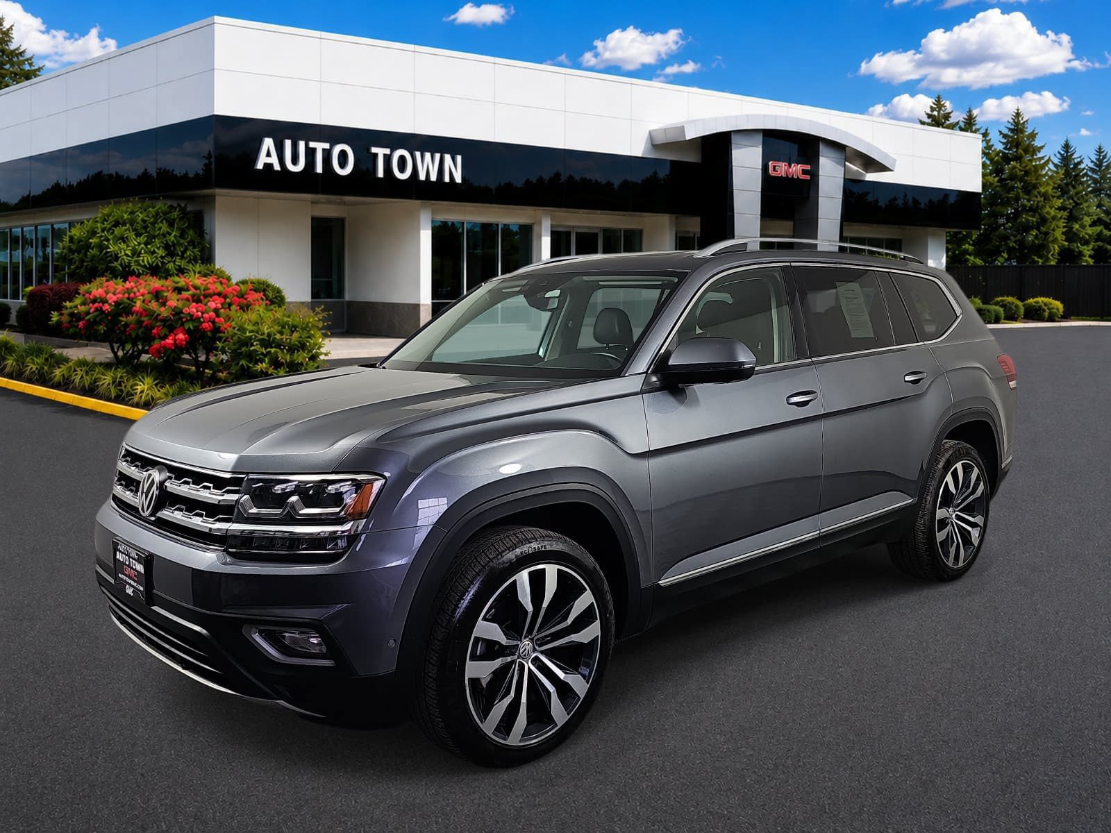 Used 2020 Volkswagen Atlas SEL R-Line AWD/4WD image 1