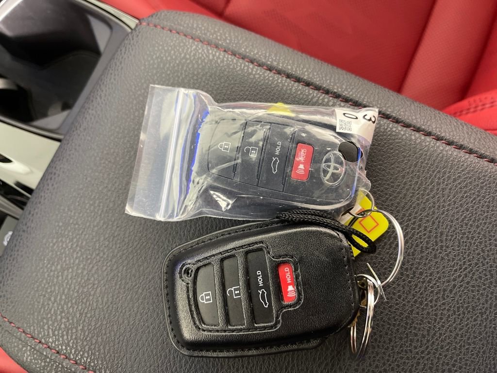 Used 2025 Toyota Camry XSE image 26