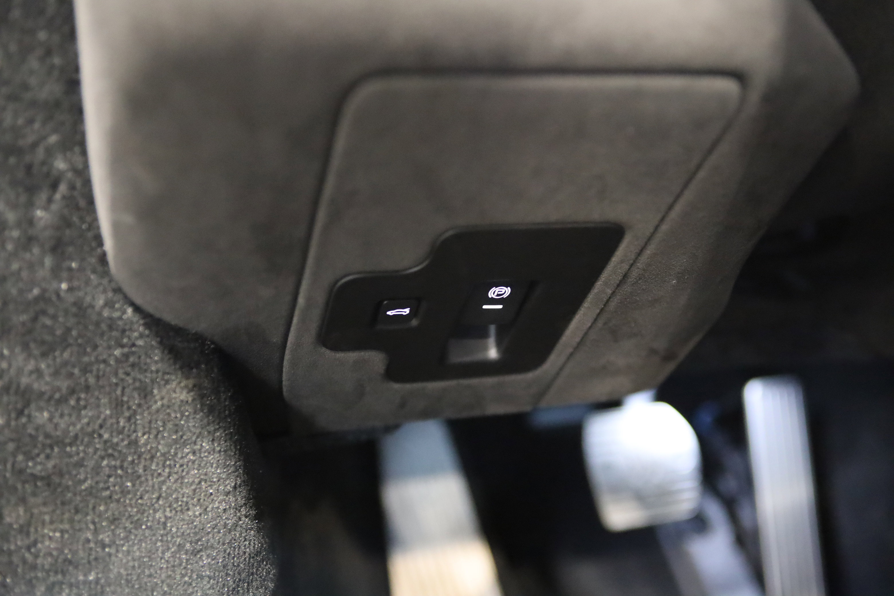 Used 2022 Maserati MC20 Coupe RWD image 19