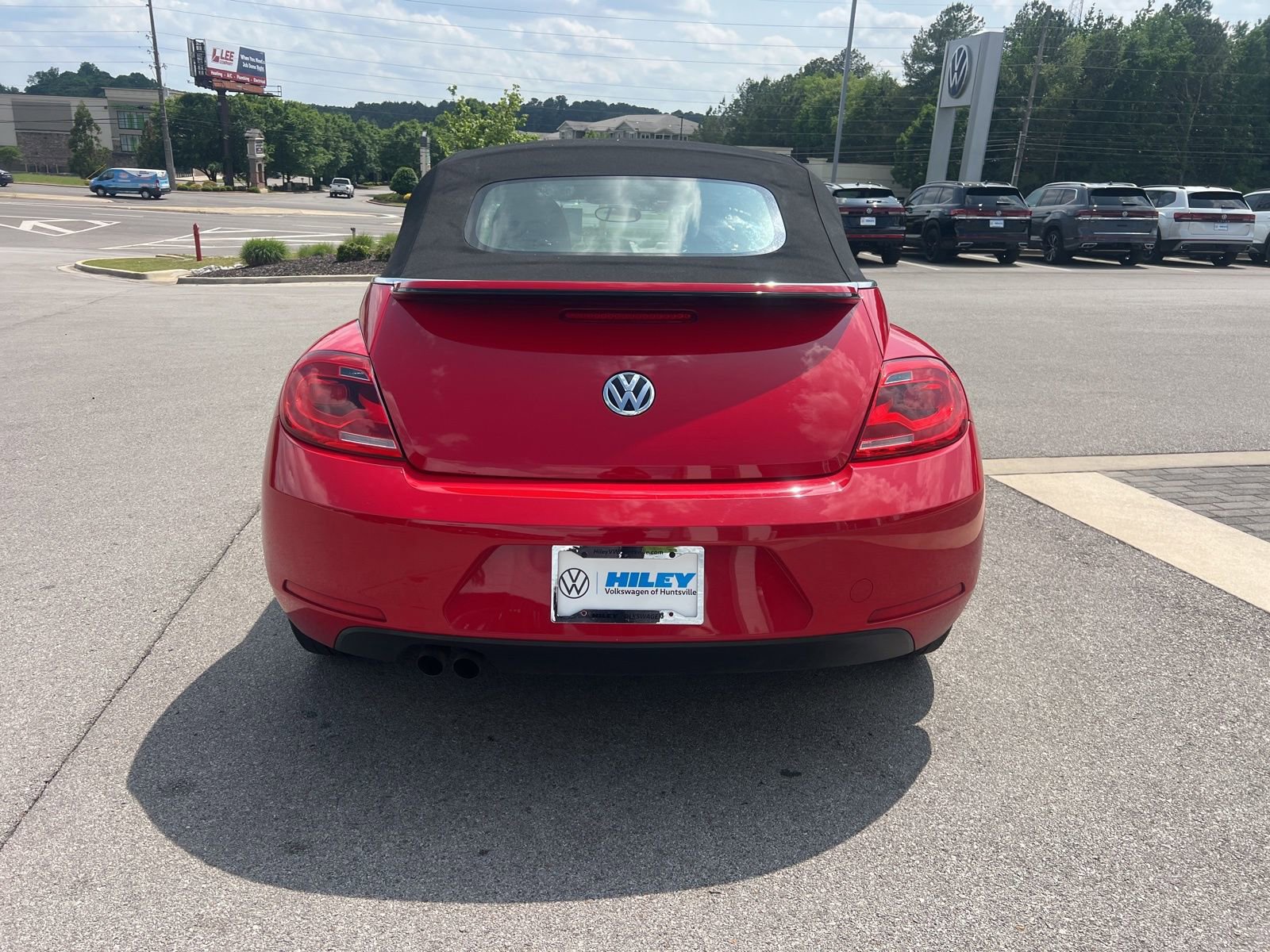 Used 2013 Volkswagen Beetle 2.5 FWD image 7
