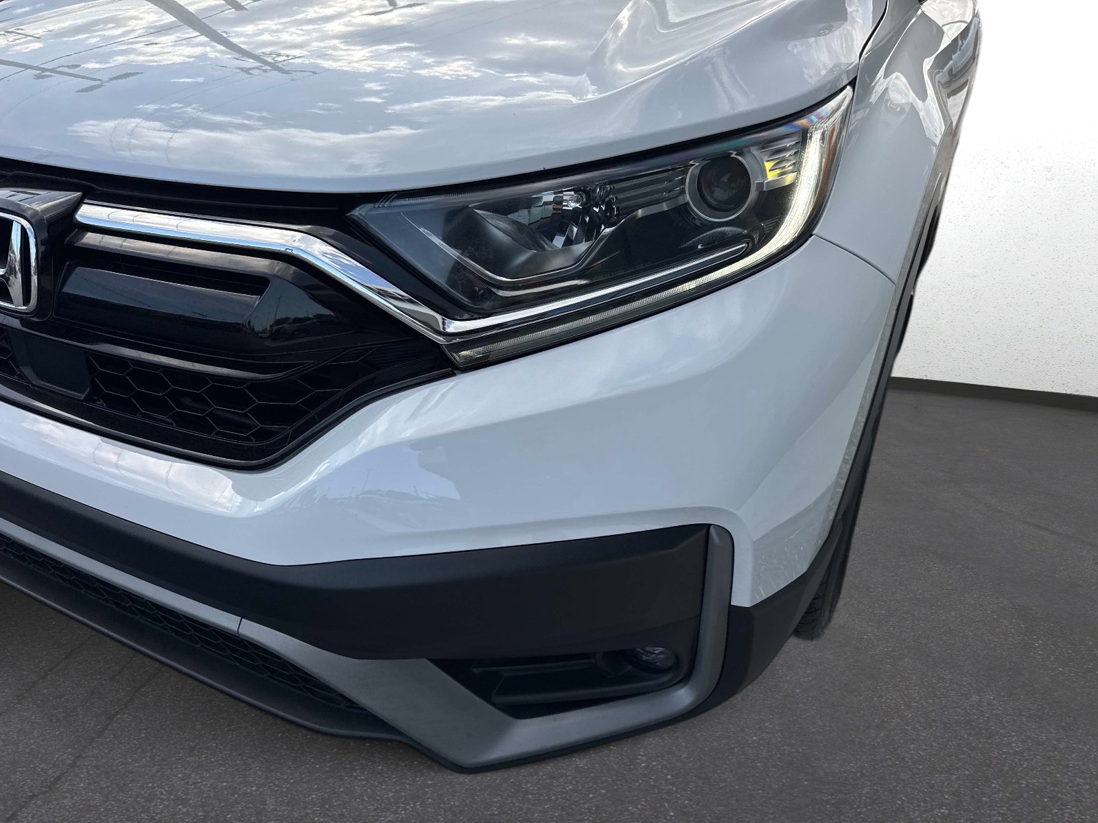 Used 2020 Honda CR-V EX-L image 9