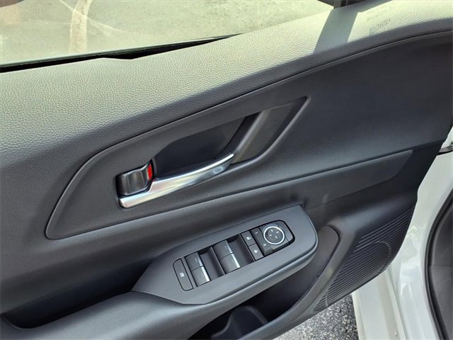 New 2026 Toyota Prius Plug-In Hybrid image 10