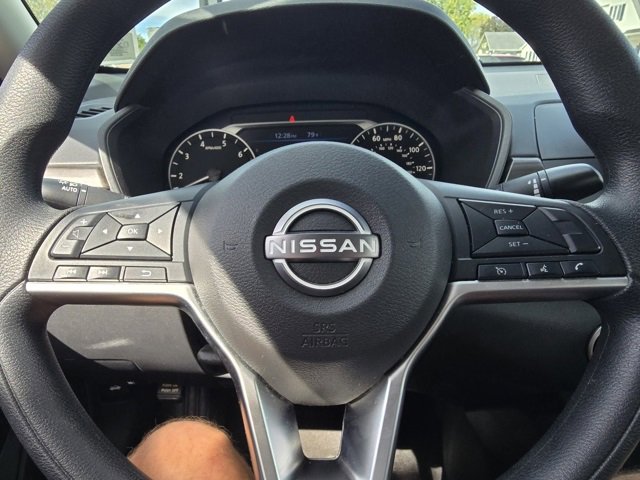 Used 2024 Nissan Altima 2.5 SV image 31