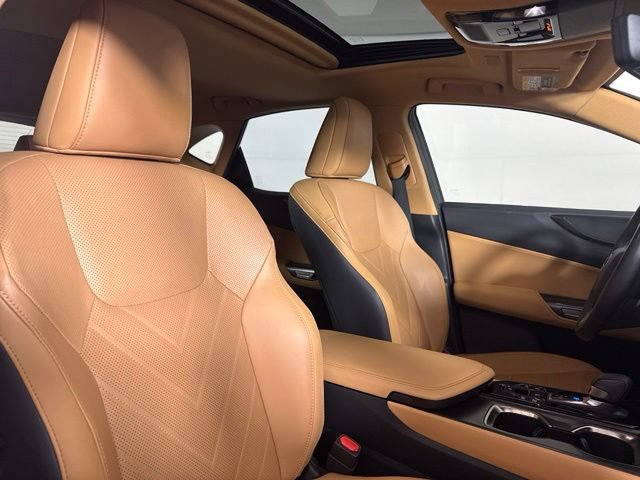 Used 2024 Lexus NX 450h+ AWD w/ Vision Package image 19