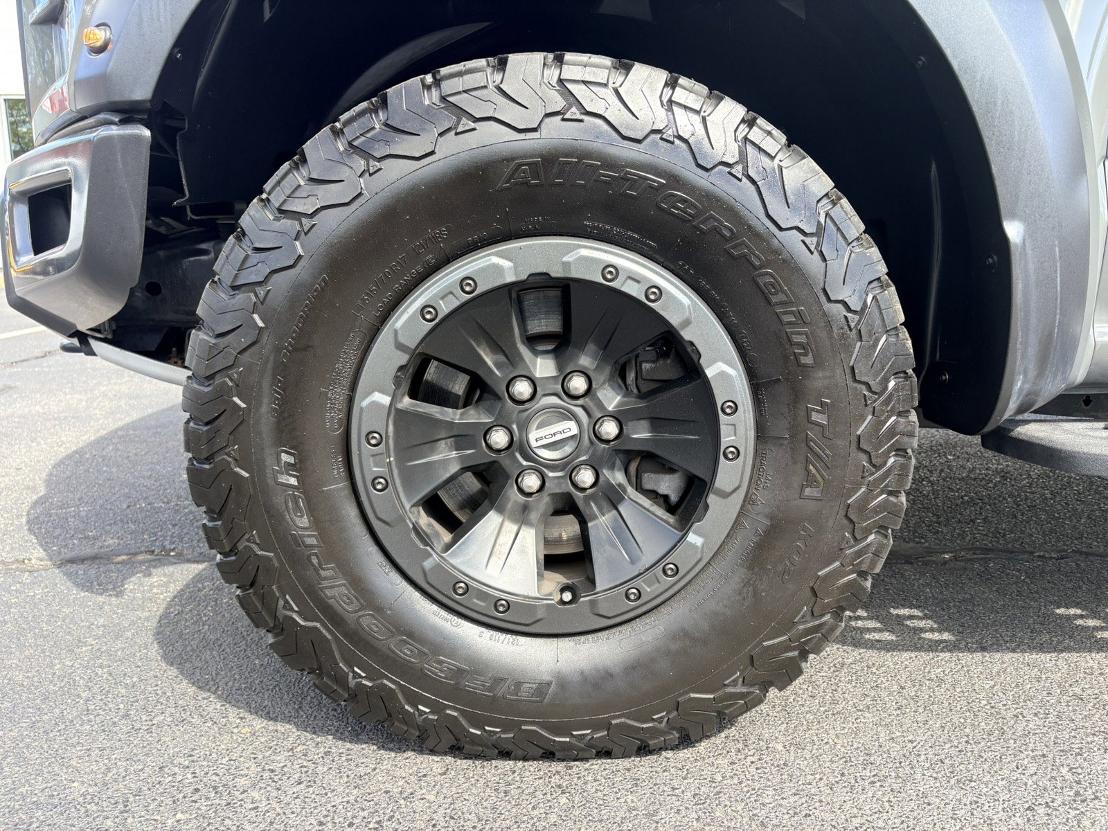Used 2018 Ford F150 Raptor w/ Equipment Group 802A Luxury AWD/4WD image 9