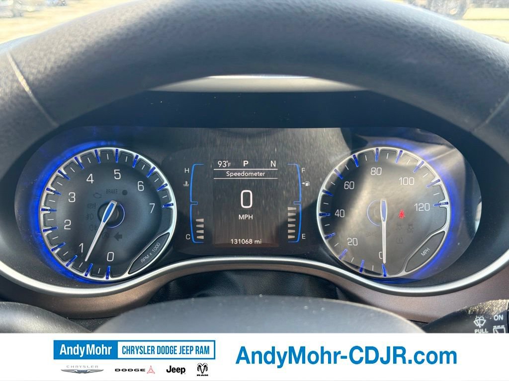 Used 2017 Chrysler Pacifica LX FWD image 8