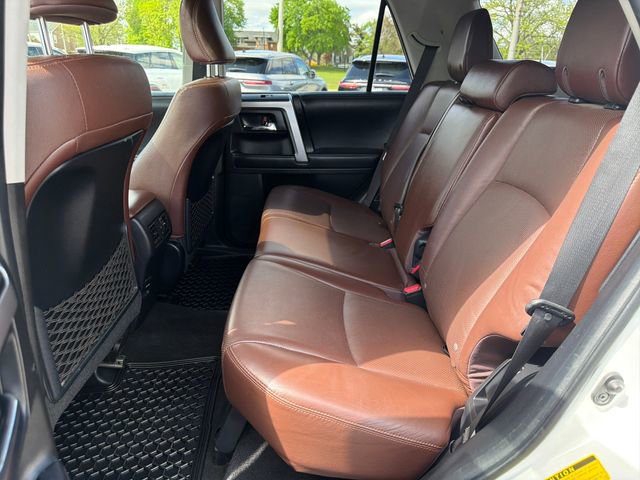 Used 2018 Toyota 4Runner Limited AWD/4WD image 30