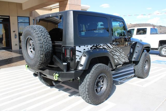 Used 2012 Jeep Wrangler Sahara w/ Connectivity Group AWD/4WD image 7