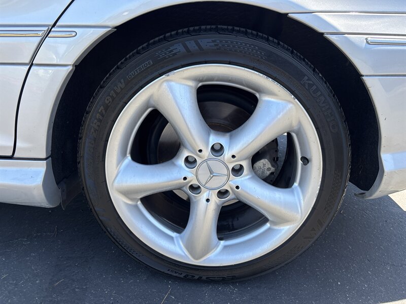 Used 2006 Mercedes-Benz C 350 Sedan image 20
