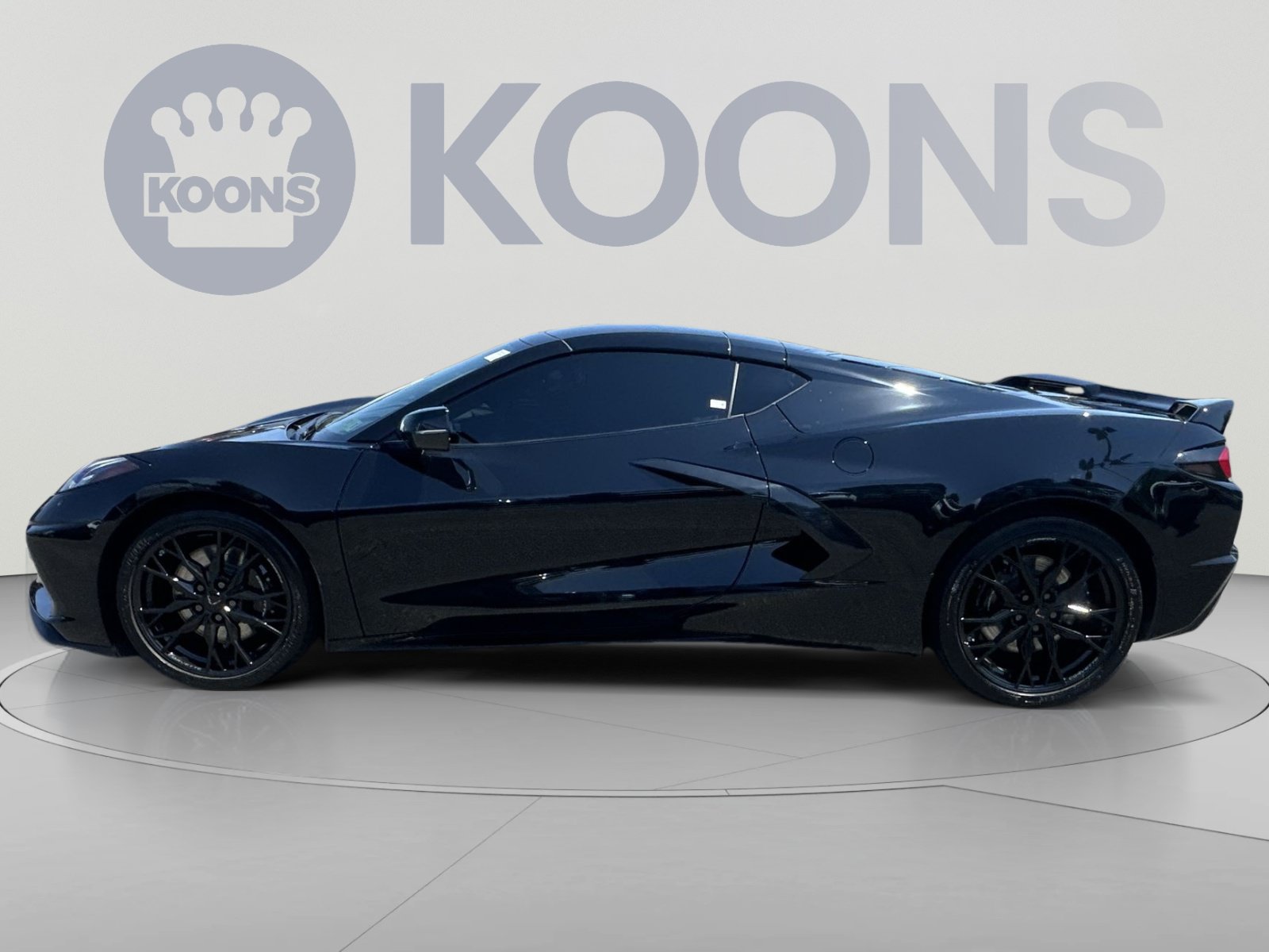 Used 2024 Chevrolet Corvette Stingray Preferred Cpe w/ Z51 Performance Package RWD image 13