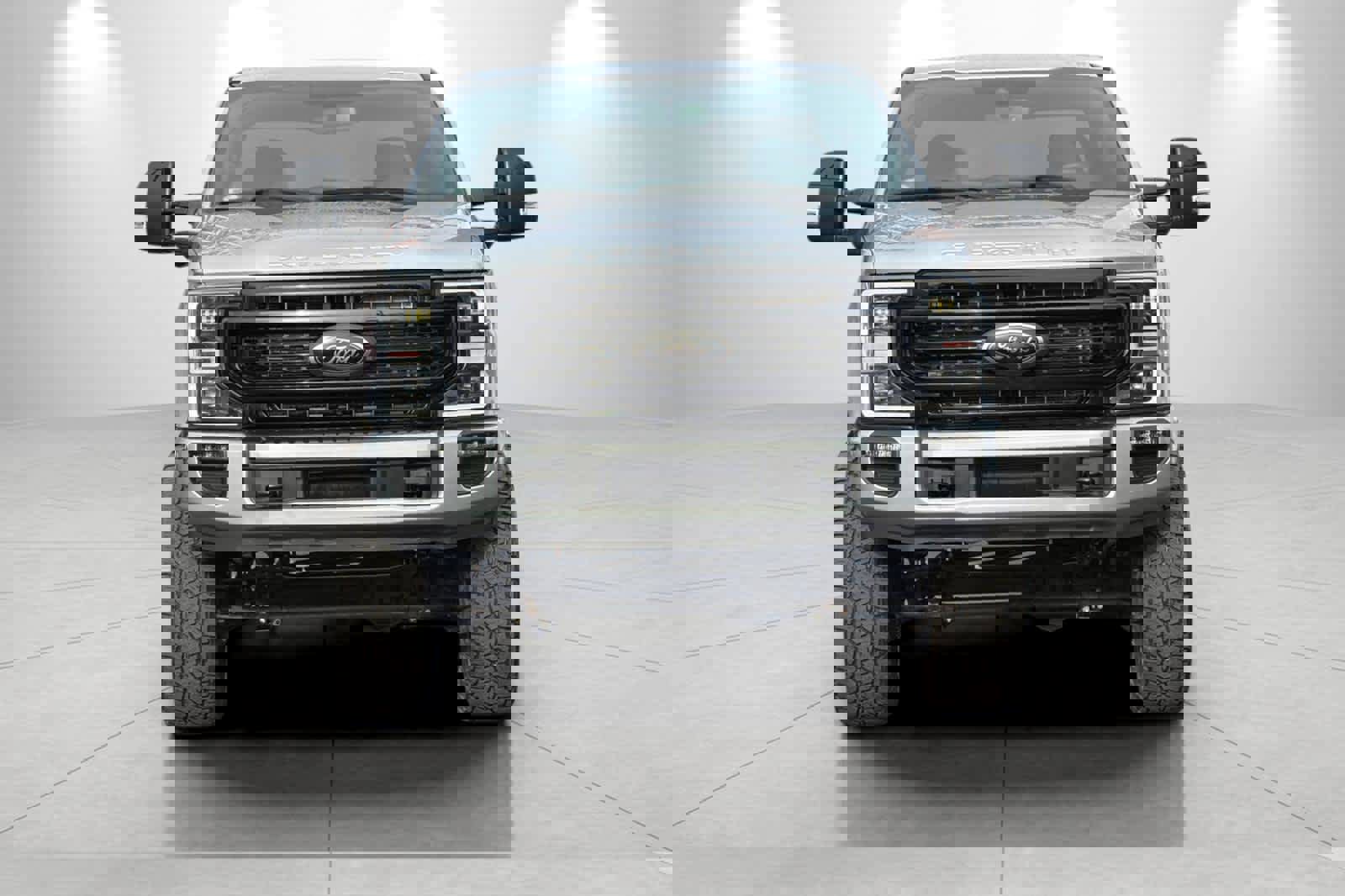 Used 2022 Ford F250 Lariat w/ Black Appearance Package image 10