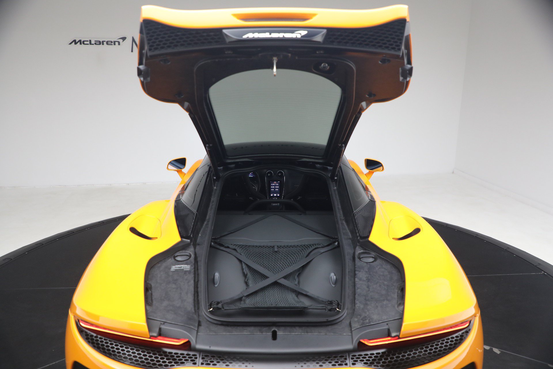 Used 2023 McLaren GT RWD image 42