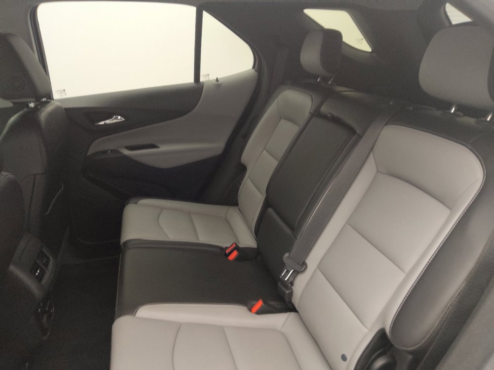 Used 2018 Chevrolet Equinox Premier image 18