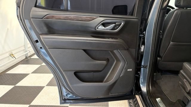 Used 2021 Chevrolet Tahoe Z71 w/ Max Trailering Package AWD/4WD image 23