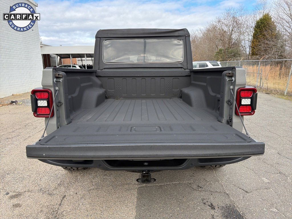 Used 2021 Jeep Gladiator Willys image 15