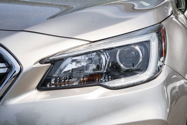 Used 2018 Subaru Outback 2.5i image 11