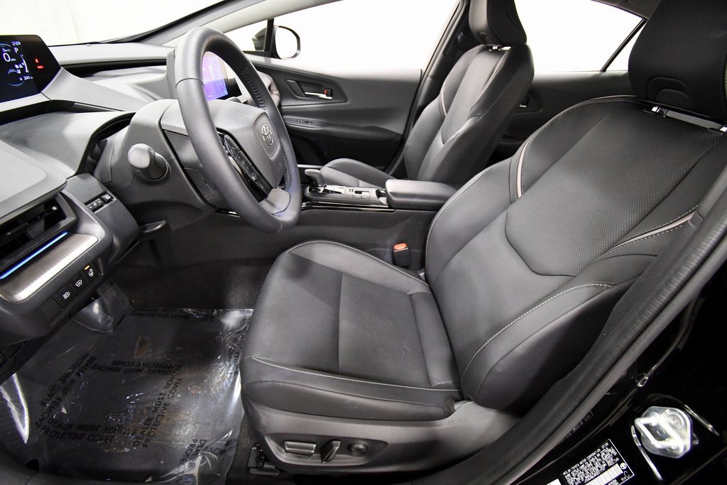 Used 2024 Toyota Prius XLE image 14