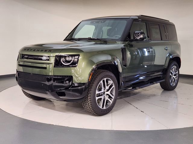 New 2026 Land Rover Defender 110 X-Dynamic SE image 1