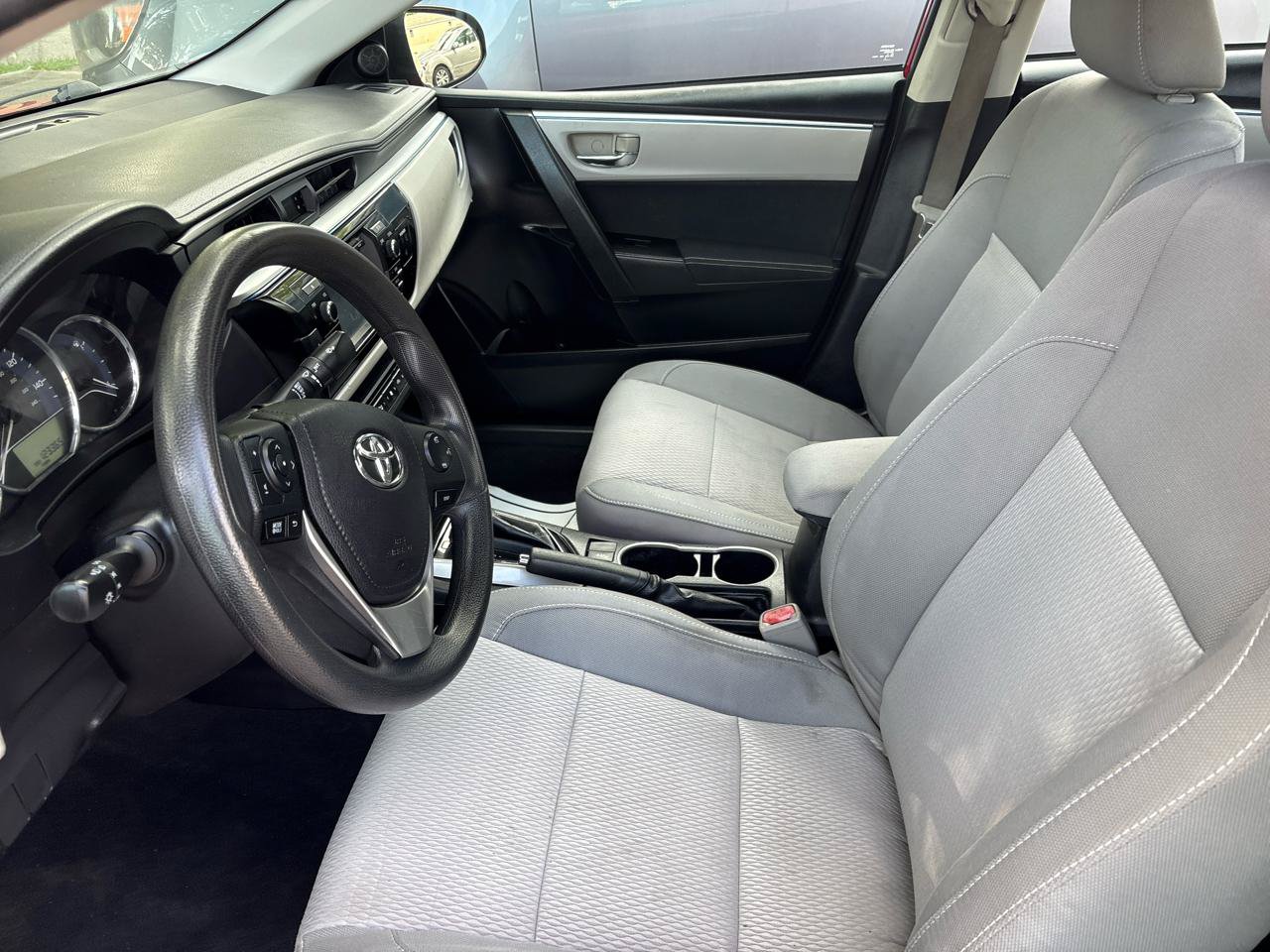 Used 2014 Toyota Corolla LE w/ Body Protection Package FWD image 7