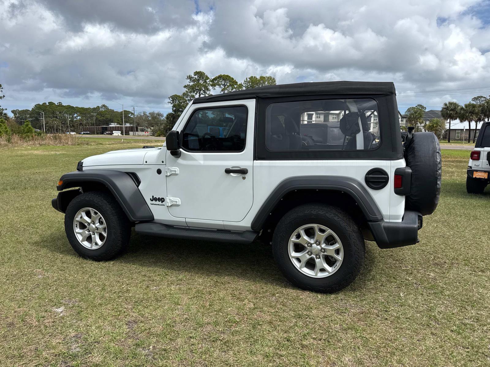 Certified 2022 Jeep Wrangler Sport image 5