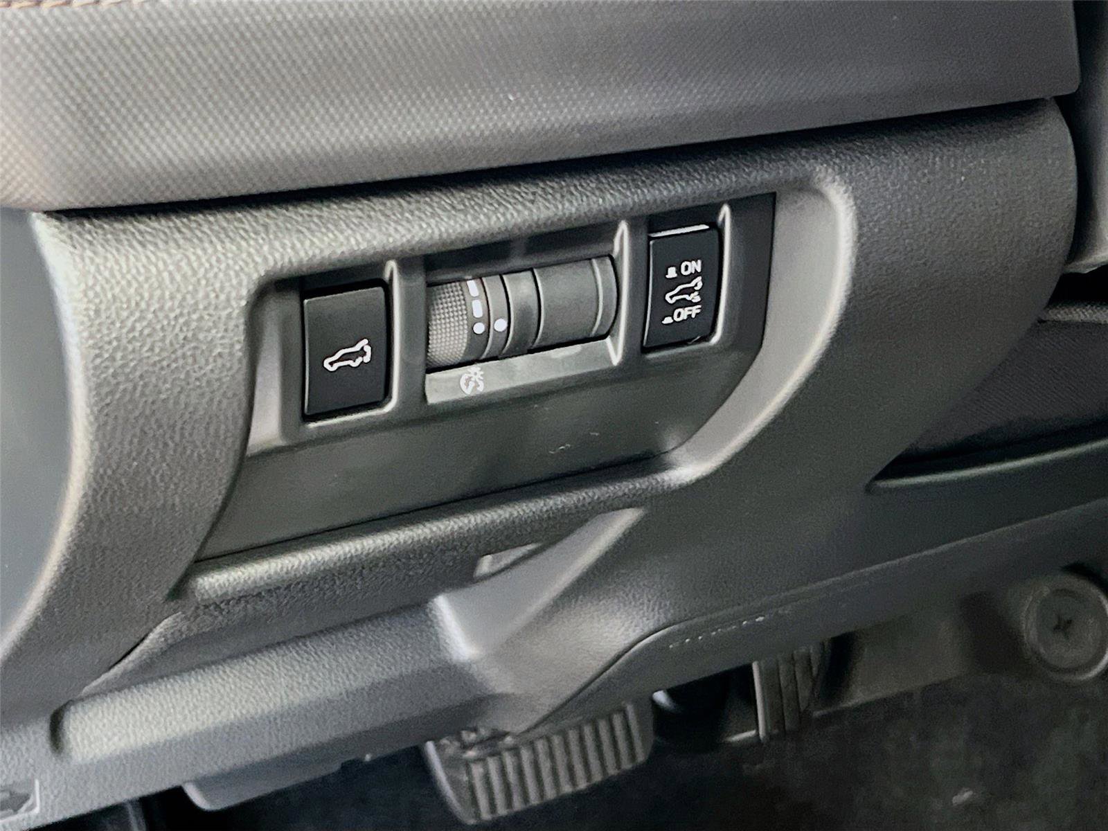 New 2025 Subaru Forester Touring image 19