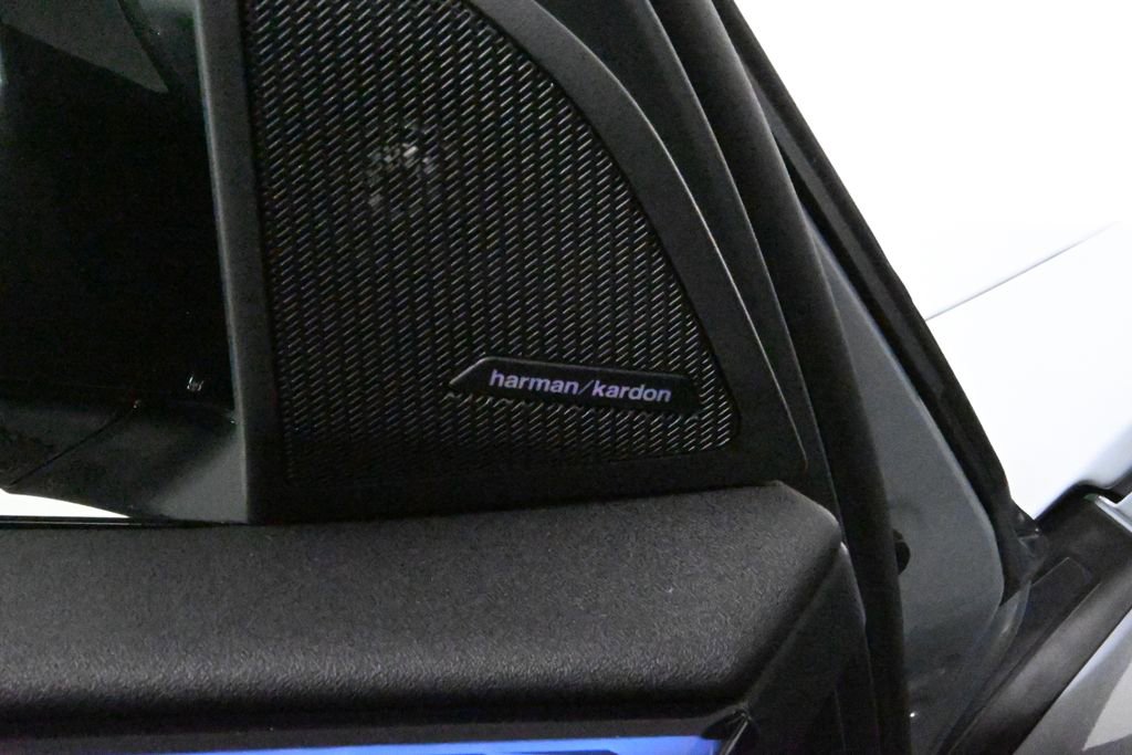 Used 2026 BMW X3 M50 w/ Premium Package image 29