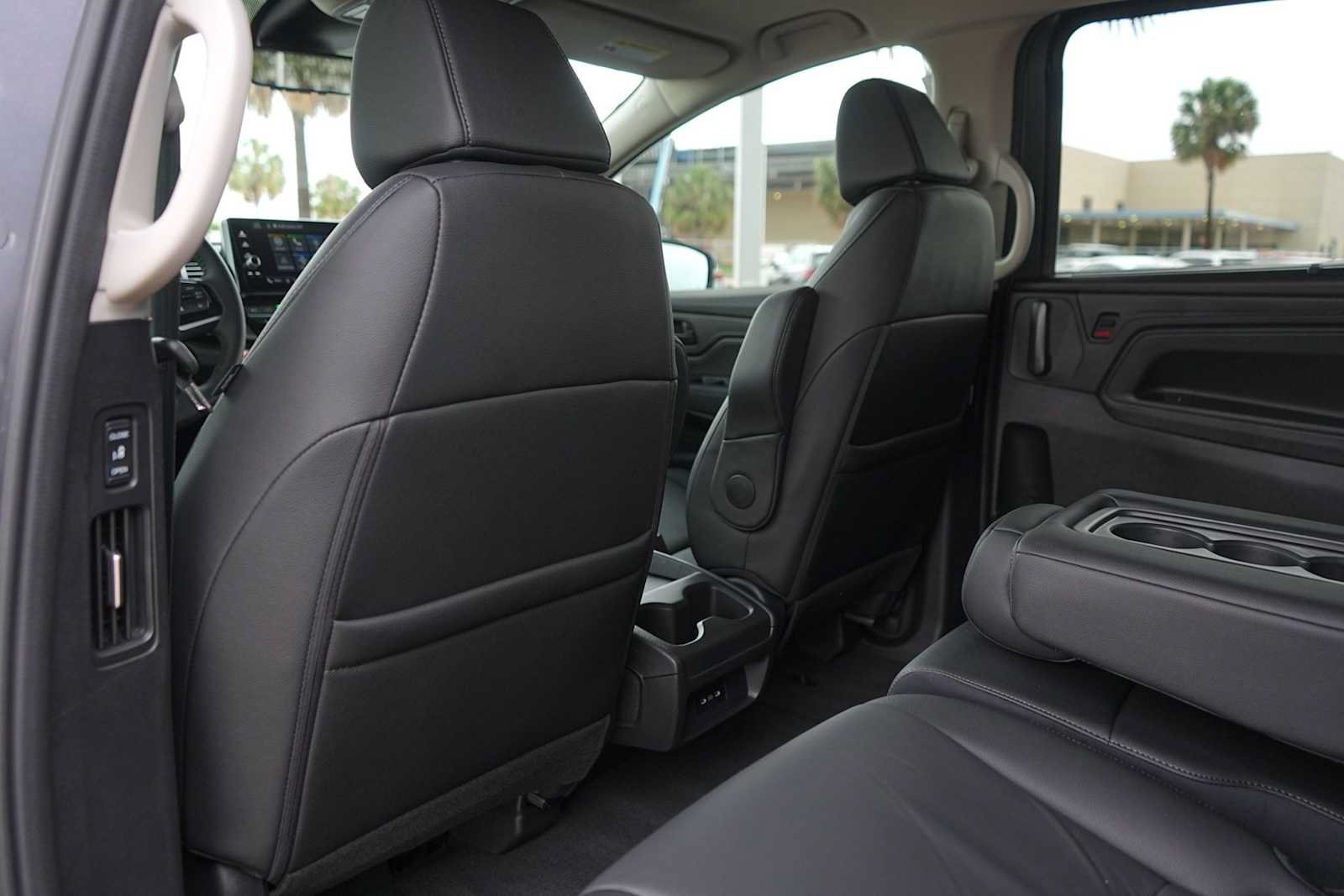 Certified 2026 Honda Odyssey EX-L image 13