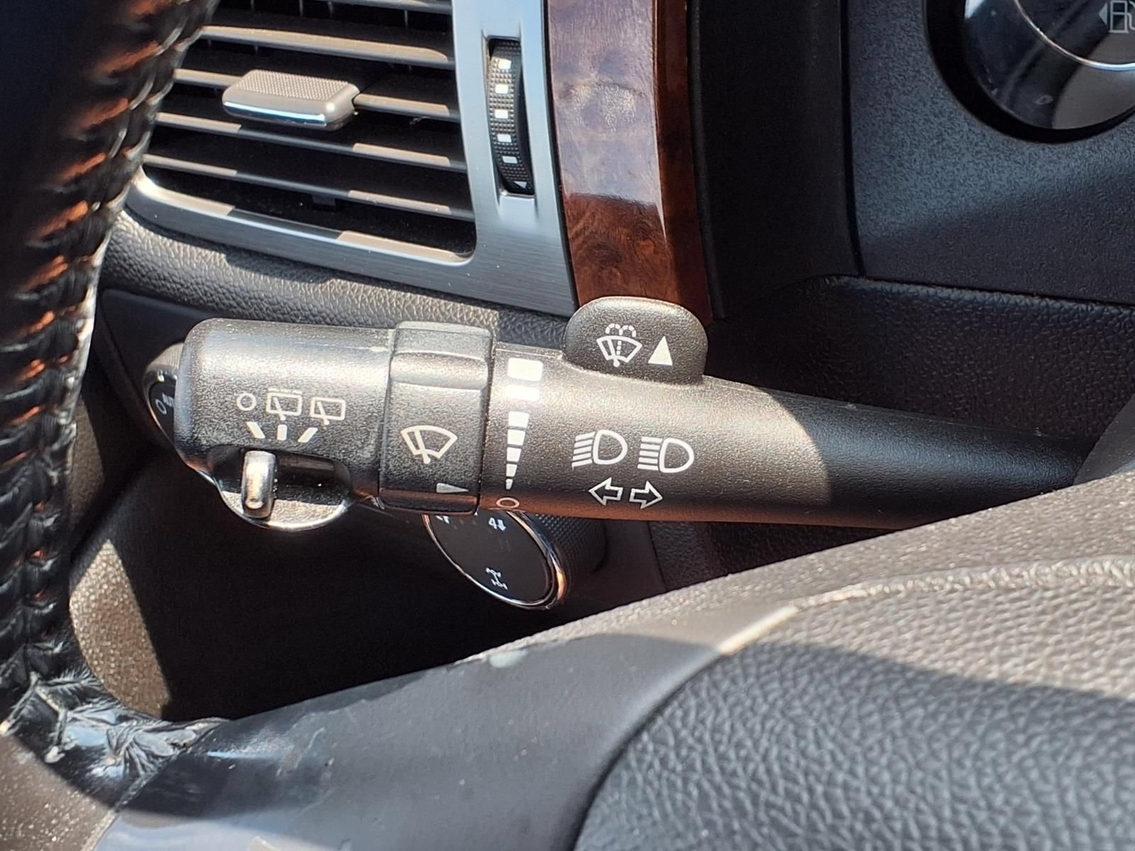 Used 2007 Chevrolet Tahoe LTZ w/ LTZ Preferred Equipment Group AWD/4WD image 19