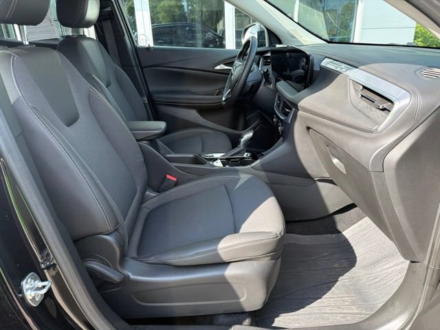 Certified 2024 Buick Encore GX Preferred w/ Comfort Package FWD image 14