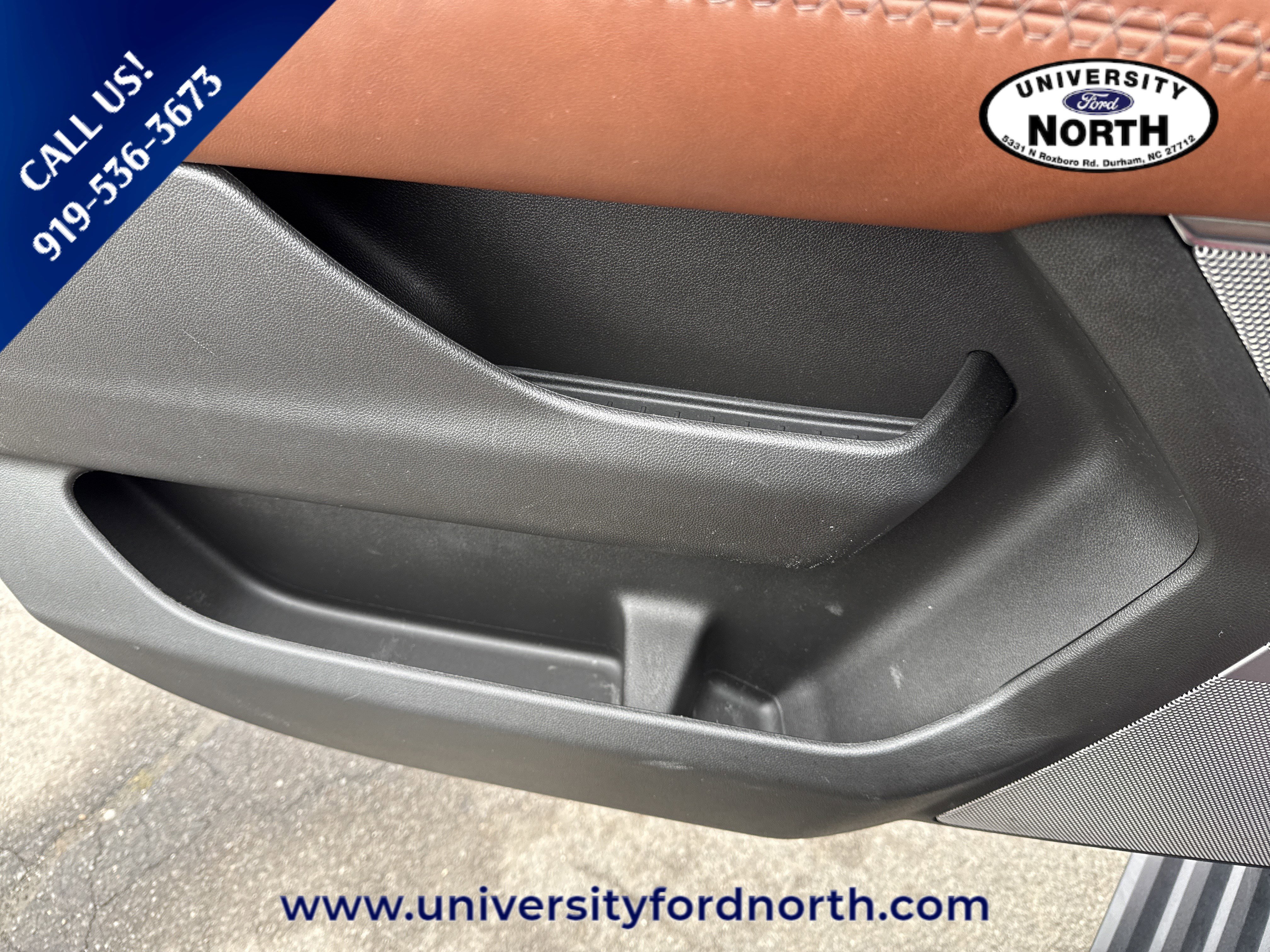 Used 2023 GMC Yukon Denali Ultimate image 13