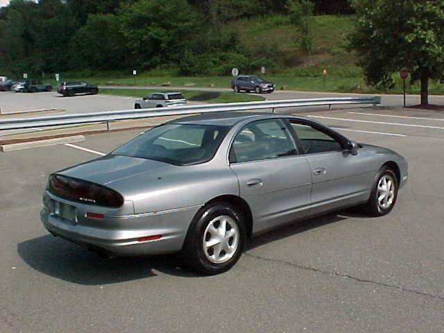 Used 1995 Oldsmobile Aurora FWD image 32