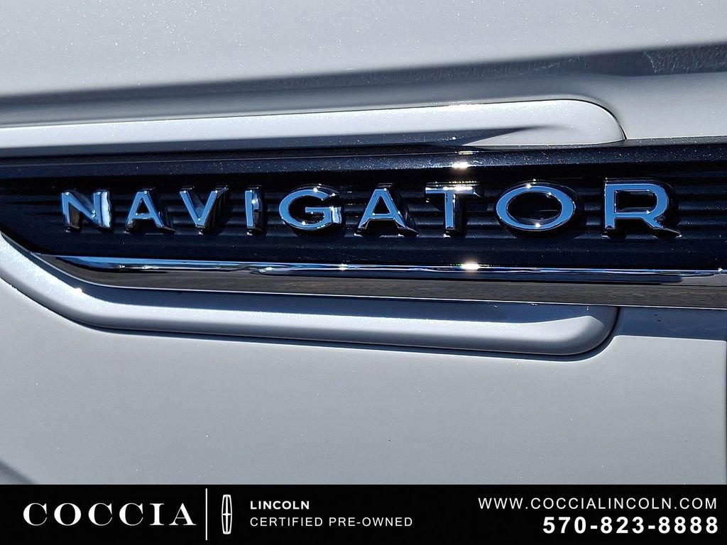 Certified 2024 Lincoln Navigator L Black Label AWD/4WD image 31