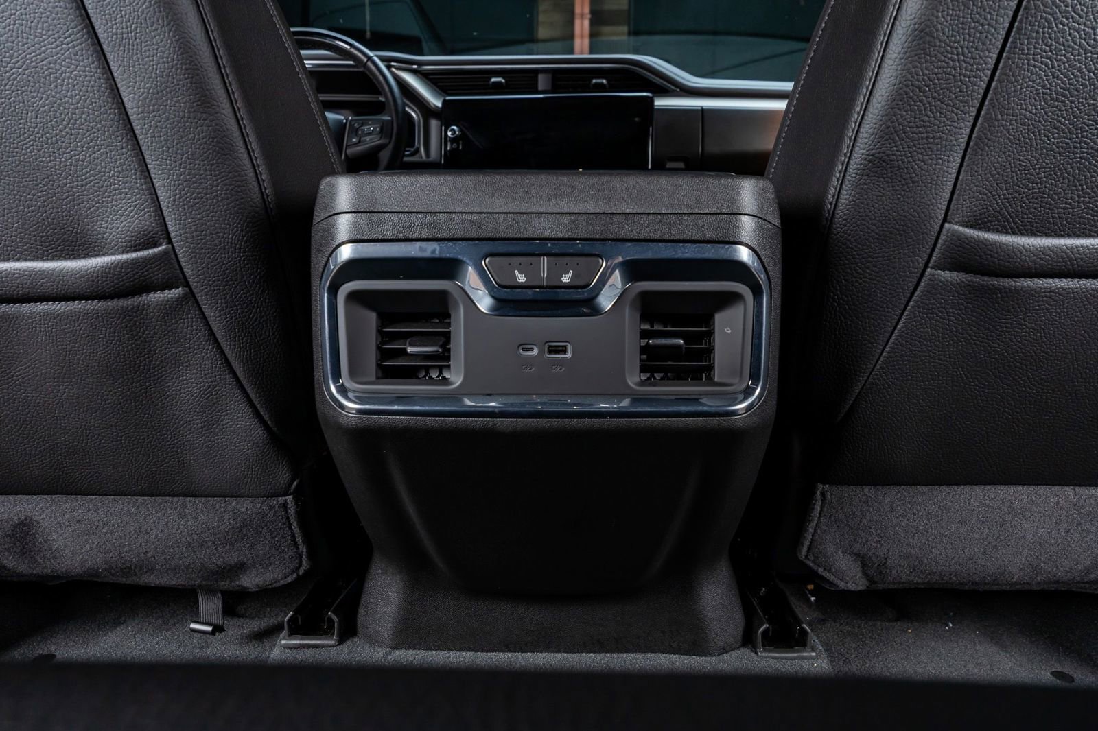 Used 2025 GMC Sierra 1500 Denali AWD/4WD image 33