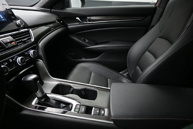Used 2022 Honda Accord Sport image 13